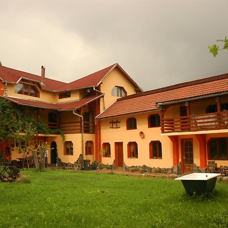 באיה-ספרי Arts And Crafts Guesthouse מראה חיצוני תמונה