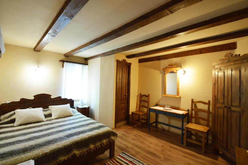 באיה-ספרי Arts And Crafts Guesthouse מראה חיצוני תמונה